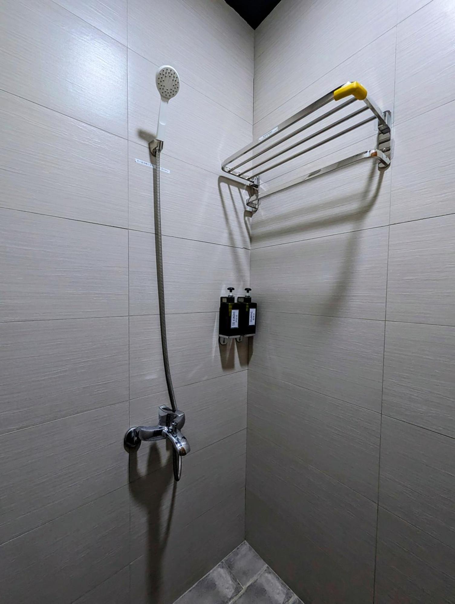 40Inn Backpackers Warehouse T'ai-tung Rom bilde